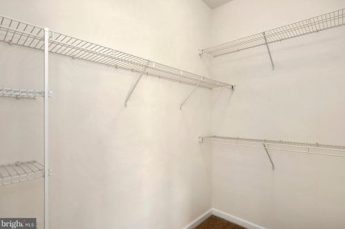 517 Fox River Hills Way, Glen Burnie MD 21060-8488 exterior