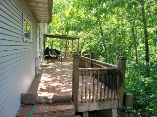 739 Spg Gdn Dr, Saint Louis MO 63137-4327 exterior