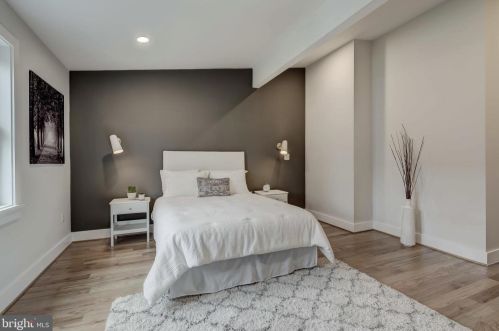 2718 17th St, Washington DC 20003-3123 exterior