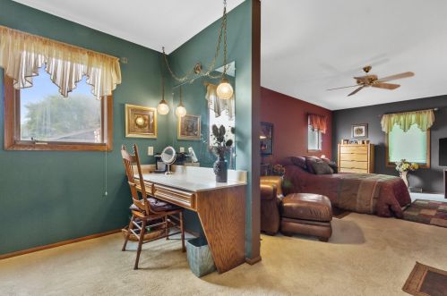 7451 99, Milwaukee WI 53227-3632 exterior