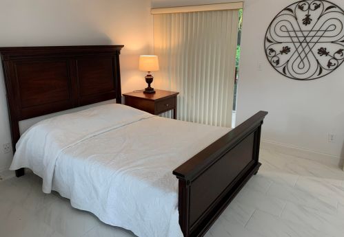 10057 Perfect Dr, Fort Pierce FL  34986-3062 exterior