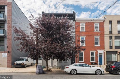 1230 5th St, Philadelphia PA  19147-5233 exterior