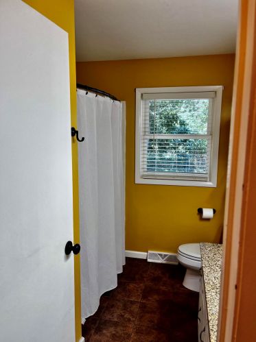 3280 Macarthur Rd, Meskegon MI 49442-1625 exterior