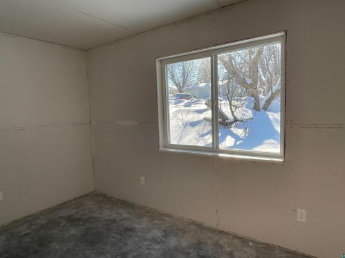 730 5 St, Duluth MN 55806-2328 exterior