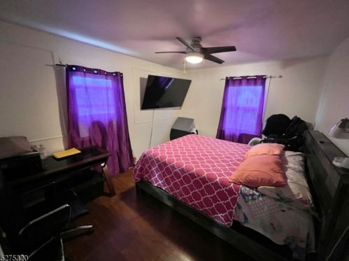 1452 Front St, Plainfield NJ 07060-1033 exterior