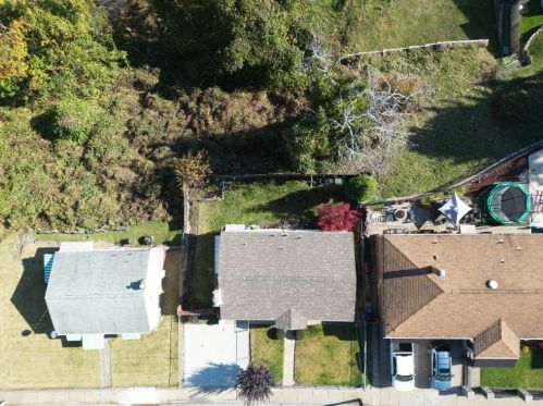 1715 Fallowfield Ave, Pittsburgh, PA 15216-3655