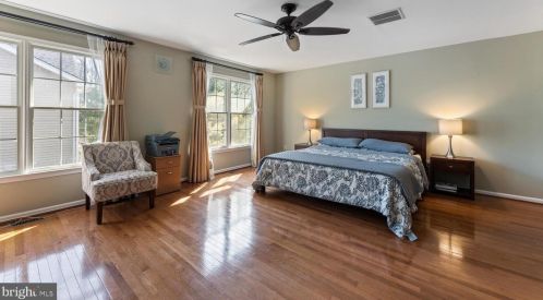 43 Caleb Ln, Princeton NJ 08540-6136 exterior