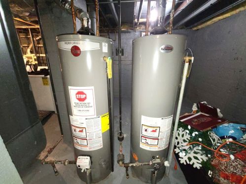 12040 State St, Chicago IL 60628-6643 exterior