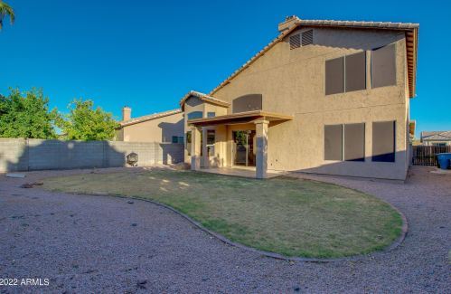 516 Anderson Ave, Phoenix AZ  85022-2370 exterior