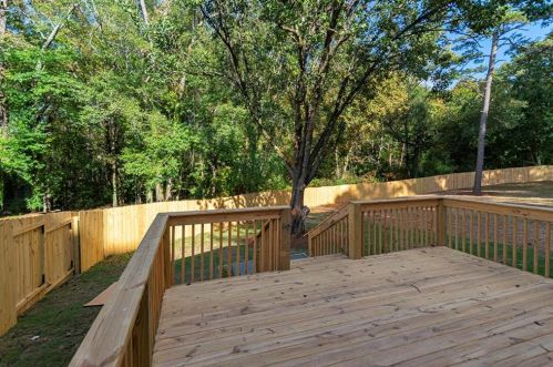 2061 Marbut Forest Dr, Lithonia GA  30058-7827 exterior