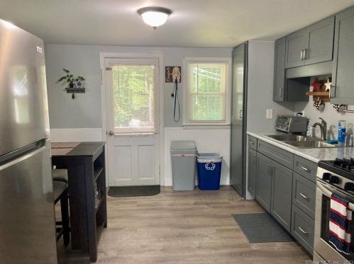 1 Scanlon Ter, Exeter CT  06249-2225 exterior