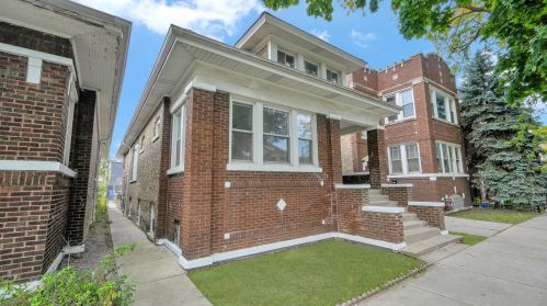 5820 Campbell Ave, Chicago IL 60659-5011 exterior