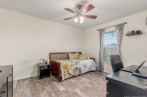 3891 Chicopee St, Fort Pierce FL  34953-5373 exterior