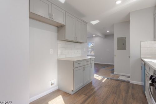 1768 Winfield St, Rahway NJ 07065-3541 exterior