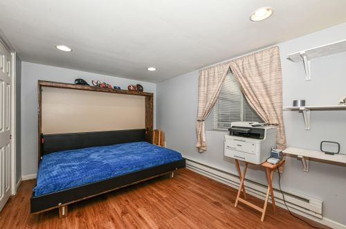 3379 Burrell St, Milwaukee WI 53207-2754 exterior