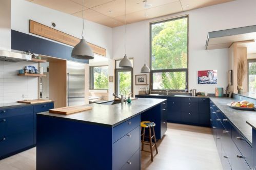 124 Reed St, Mill Valley CA 94941-3448 exterior