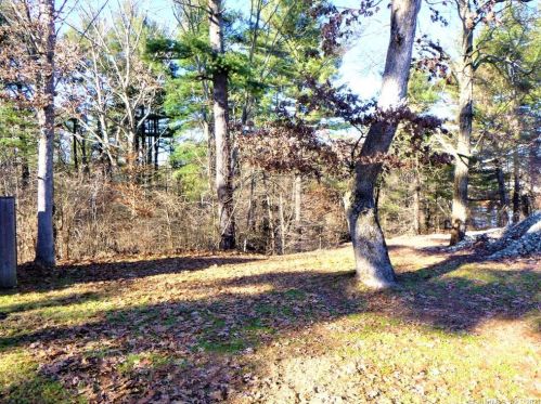 25 Basley Rd, Killingly CT 06239-2010 exterior