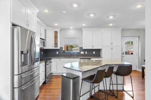 6455 Lansdowne Ave, Saint Louis MO 63109-2009 exterior