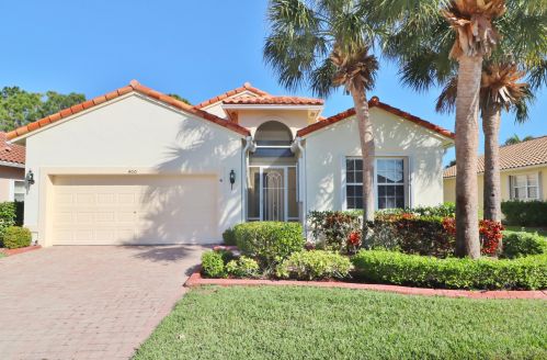 400 Sunview Way, Fort Pierce, FL 34986-2655
