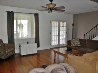 1142 Hillsdale Ave, Pittsburgh PA  15216-2518 exterior