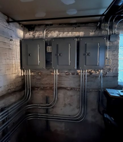 7527 Champlain Ave, Chicago IL 60619-2222 exterior