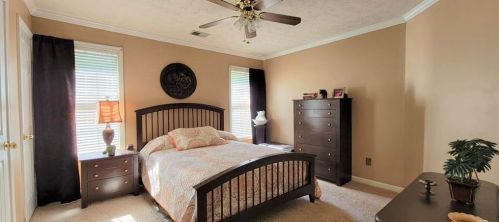 2260 Harmony Lk Cir, Lithonia GA exterior