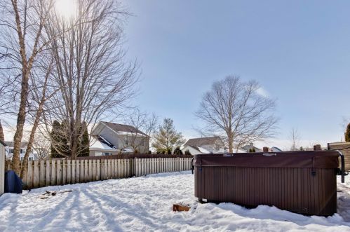 1003 Whitehall Way, Bull Valley IL 60014-1810 exterior