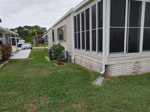 2944 Fiddlewood Cir, Fort Pierce FL 34952-3342 exterior