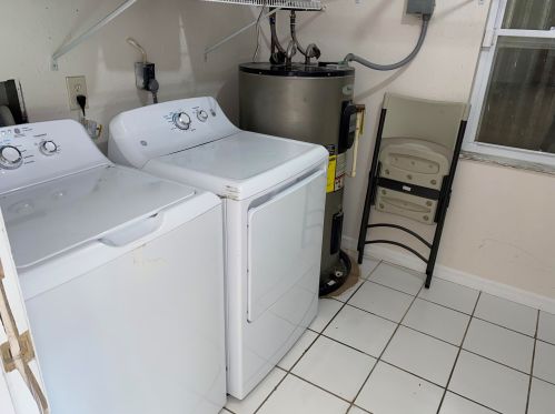 158 Ray Ave, Fort Pierce FL  34983-3046 exterior