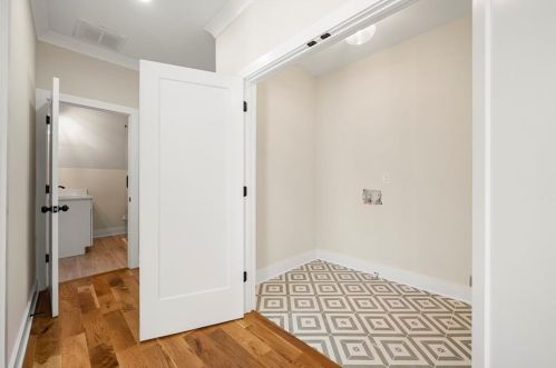 1055 Church St, Smyrna GA exterior