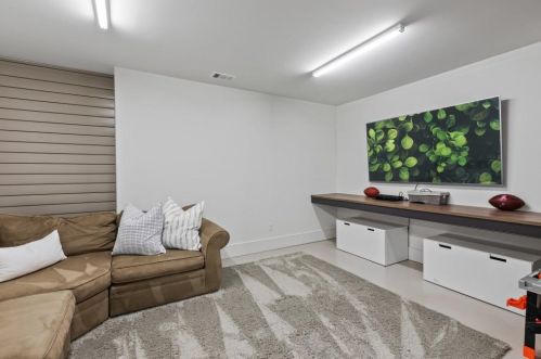 1624 Chevron Way, Atlanta GA 30350-4424 exterior