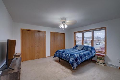 6902 Littlemore Dr, Madison WI  53718-3332 exterior