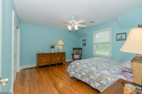 1 Briarcliffe Dr, Scotch Plains NJ 07076-2314 exterior