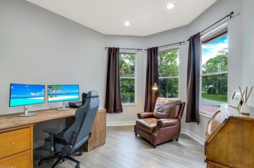 180 23 St, Naples FL 34120-1818 exterior