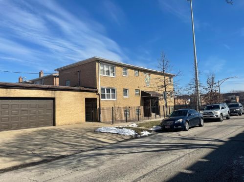 7958 Lafayette Ave, Chicago IL 60620-1218 exterior