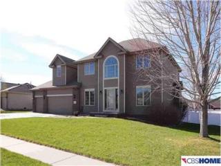 2701 Bluff Point Cir, Omaha NE  68133-4445 exterior