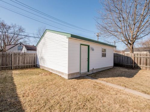 1396 Hartford Ave, Saint Paul MN 55116-1649 exterior