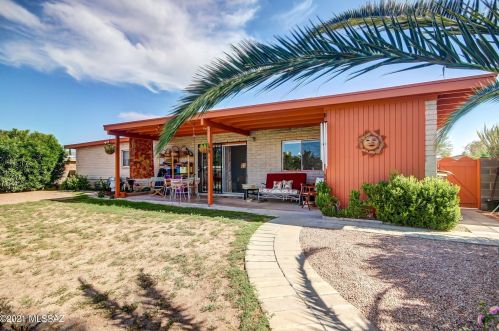 8961 3 St, Tucson AZ 85711-1416 exterior