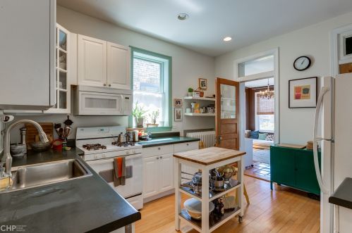 4206 Winchester Ave, Chicago IL 60660-2263 exterior