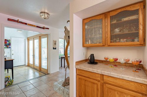 1024 Camino Diestro, Tucson AZ 85704-7694 exterior