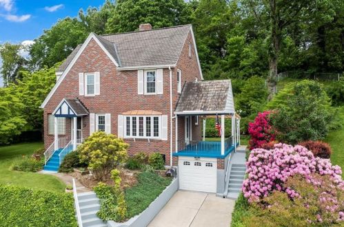 323 Morton St, Pittsburgh, PA 15234-2978