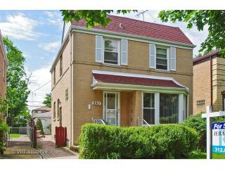 2911 Chase Ave, Chicago IL  60645-1213 exterior