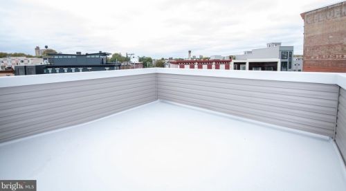 2213 Emerald St, Philadelphia PA 19134-3548 exterior