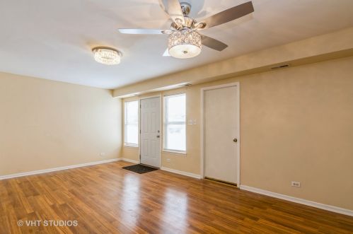 2640 Martha Pl, Chicago, IL 60633-2092