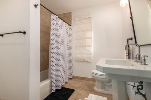 9409 47 St, Phoenix AZ 85008-4132 exterior