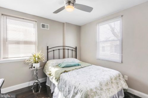 1518 20 St, Philadelphia PA 19140-1003 exterior