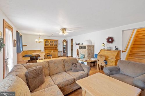 1900 Fish And Game Rd, Littlestown PA 17340-8808 exterior