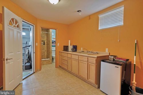 114 Chestnut St, Slatington PA 18080-1512 exterior