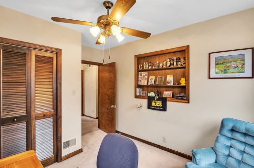 205 Littlewood St, Pittsburgh PA 15223-1131 exterior