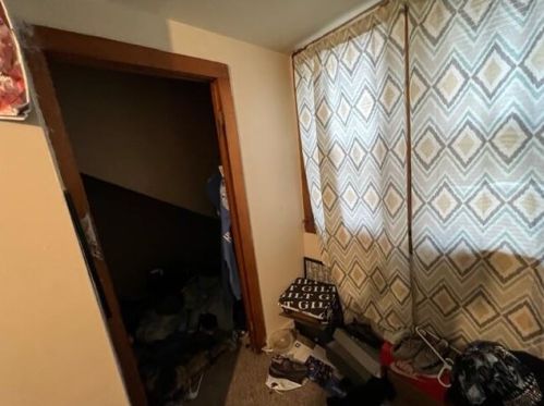 2144 49, Milwaukee WI 53208-1106 exterior